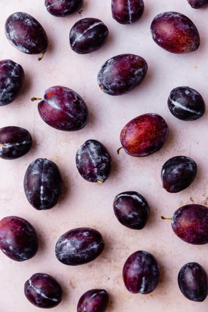 Italian plums flatlay