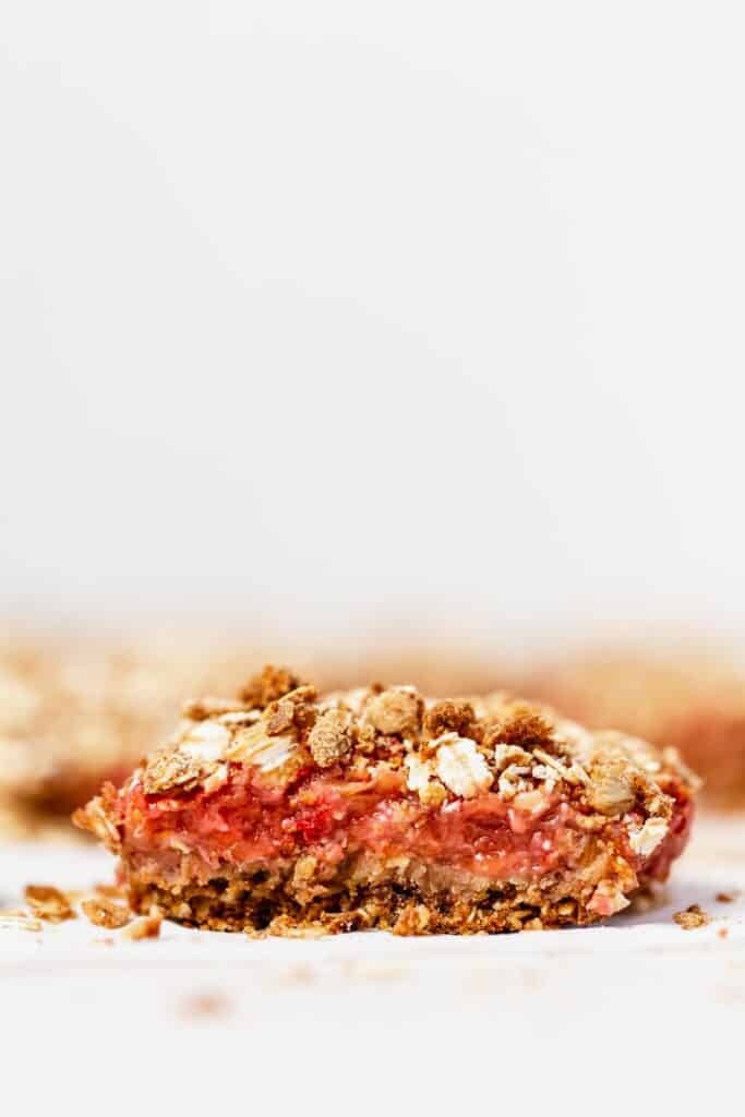 Vegan Strawberry Rhubarb Pie (Gluten-Free, Oil-Free)