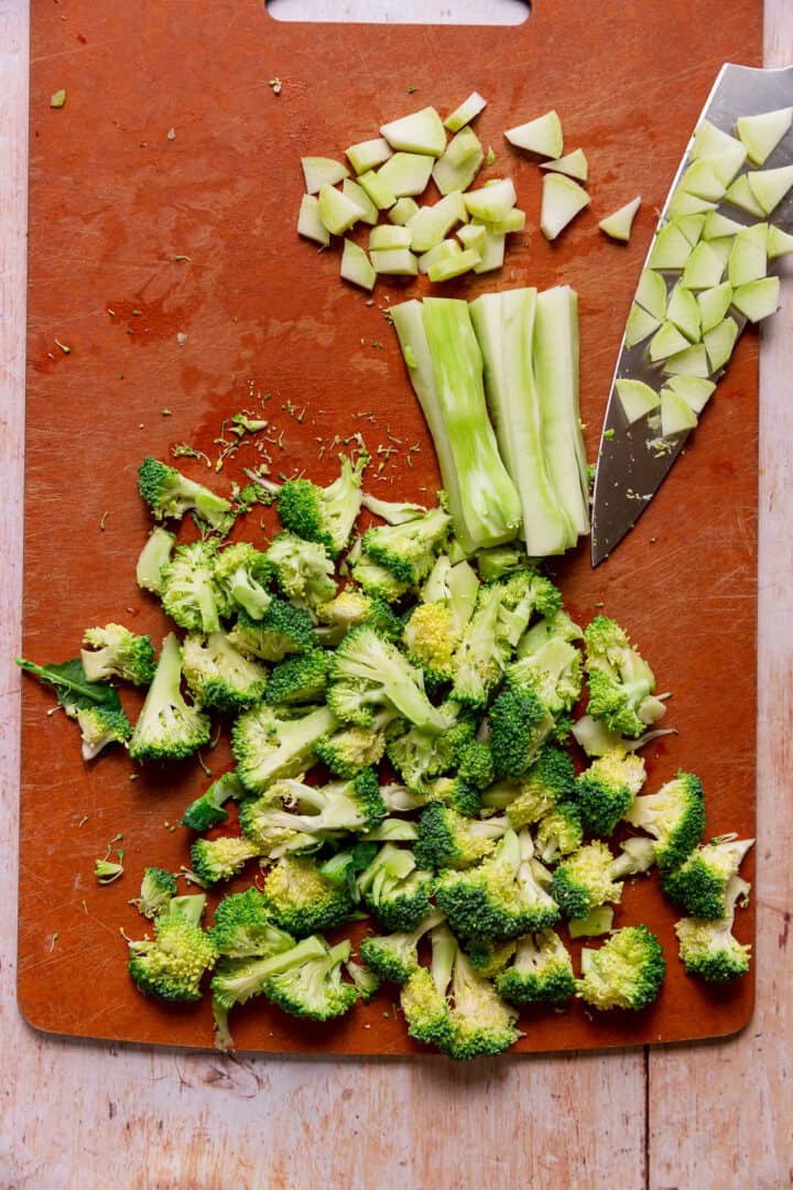 Easy Vegan Broccoli Quinoa Casserole - Beautiful Ingredient