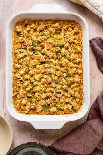 Easy Vegan Broccoli Quinoa Casserole - Beautiful Ingredient